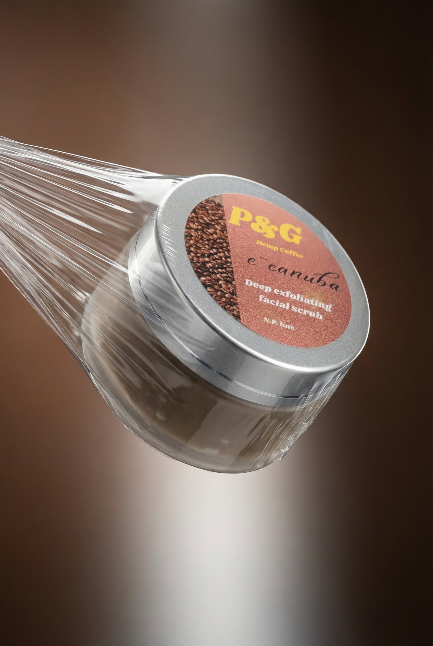 Deep exfoliating facial srub - E - Canuba